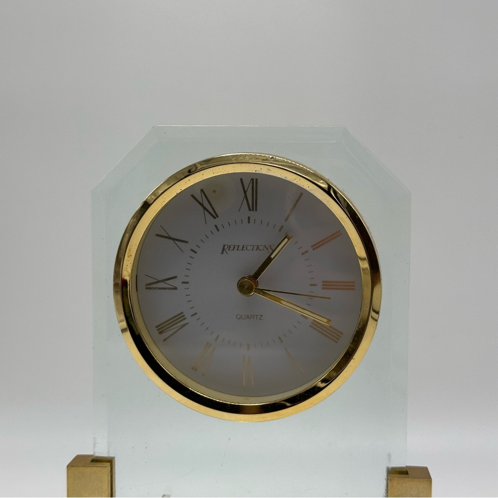 Desk clock - Picture 10 of 13